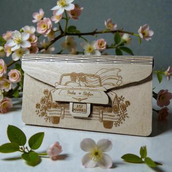 „Personalisierter Holzumschlag zur Hochzeit aus 3 mm Sperrholz“